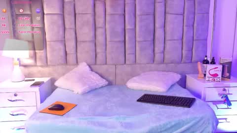 Snapshot of ayla_han chatting on 02.26.26 ayla_han online show from 02.26.26