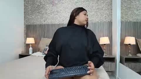 Ayleen Collins online show from 06.28.26