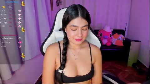 Snapshot of aylenmiller_ chatting on 10.07.25 Aylen online show from 10.07.25