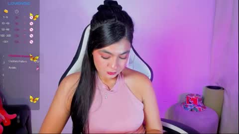 Snapshot of aylenmiller_ chatting on 02.22.26 Aylen online show from 02.22.26