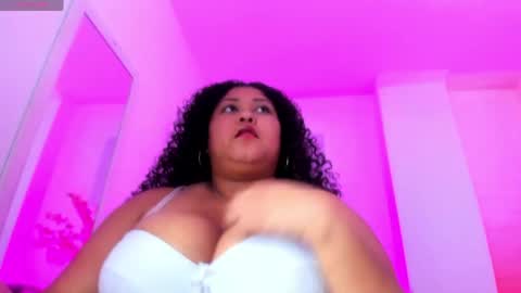 Ayliinn  online show from 04.21.26