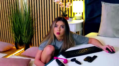 AylinRosee online show from 05.17.26