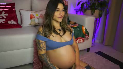 Ayra L online show from 11.13.25