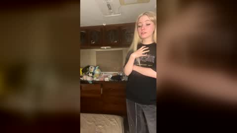 aza online show from 04.25.26