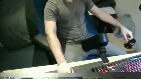 Snapshot of azdert2100 chatting on 02.17.26 azdert online show from 02.17.26