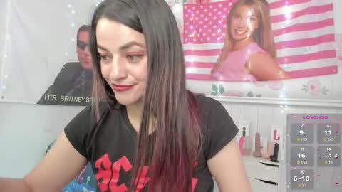 Snapshot of azucenaxxxgp chatting on 12.26.24 Azucena R online show from 12.26.24