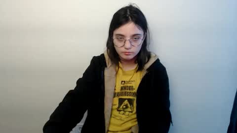 azumi_chan_ online show from 02.09.26