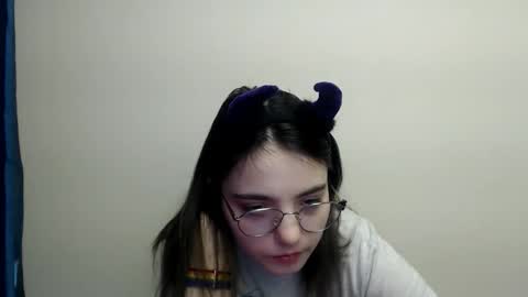 azumi_chan_ online show from 02.20.26