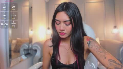 Snapshot of azurakindong chatting on 02.17.26 Azura online show from 02.17.26