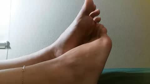 Snapshot of azuregoddess chatting on 05.26.26 azuregoddess online show from 05.26.26