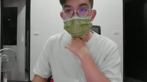 Snapshot of azuresea48 chatting on 10.07.25 azuresea48 online show from 10.07.25