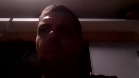 Snapshot of azza42086 chatting on 02.25.26 azza42086 online show from 02.25.26