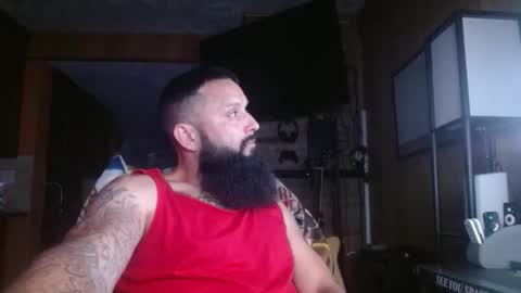 Snapshot of b713htx chatting on 05.20.26 Miguel online show from 05.20.26