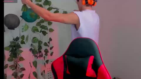 Snapshot of baaby_boyy chatting on 03.13.26 odeley online show from 03.13.26