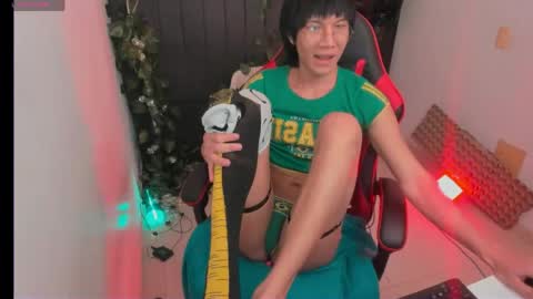 Snapshot of baaby_boyy chatting on 04.15.26 odeley online show from 04.15.26