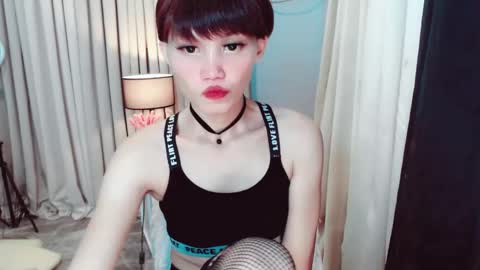 Samantha Dont forget to follow me and make me happy here when you join to my room. samantha loving and caring woman online show from 01.24.25