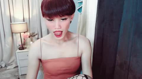 Samantha Dont forget to follow me and make me happy here when you join to my room. samantha loving and caring woman online show from 01.29.25