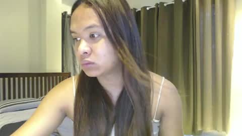 Snapshot of babaeng_sygbin chatting on 01.22.25 marie online show from 01.22.25