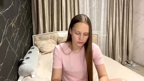 Anny Simpson online show from 10.20.25