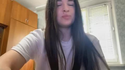 Snapshot of babarashreck chatting on 05.25.26 Caroline online show from 05.25.26