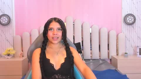 Snapshot of babe_vennus chatting on 05.14.26 Venus online show from 05.14.26