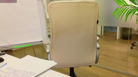 Olivia and Lexi online show from 01.11.25