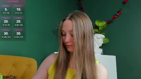 Snapshot of baby_annn chatting on 05.22.26 Ann online show from 05.22.26