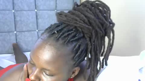 Snapshot of baby_cool430496 chatting on 12.25.24 baby cool online show from 12.25.24