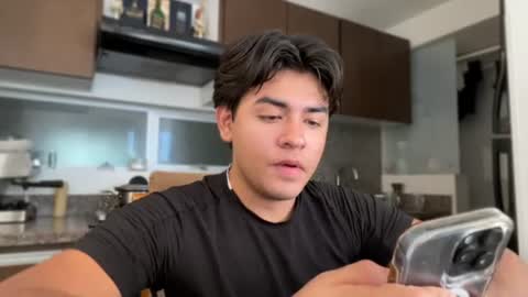 Snapshot of baby_cortesxxx chatting on 06.29.26 David Cortes online show from 06.29.26