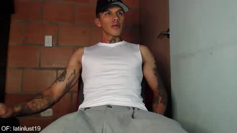 Snapshot of baby_gio chatting on 02.06.26 OF GxoXabs online show from 02.06.26