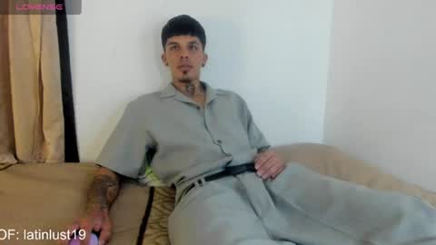 Snapshot of baby_gio chatting on 06.22.26 OF GxoXabs online show from 06.22.26