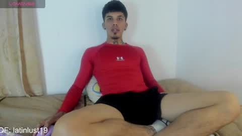 Snapshot of baby_gio chatting on 06.23.26 OF GxoXabs online show from 06.23.26