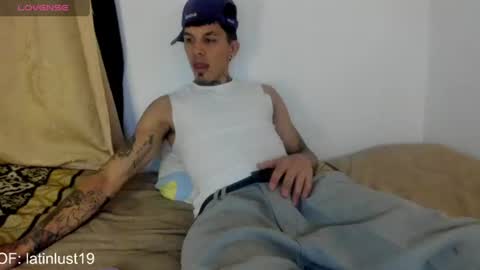 Snapshot of baby_gio chatting on 06.29.26 OF GxoXabs online show from 06.29.26