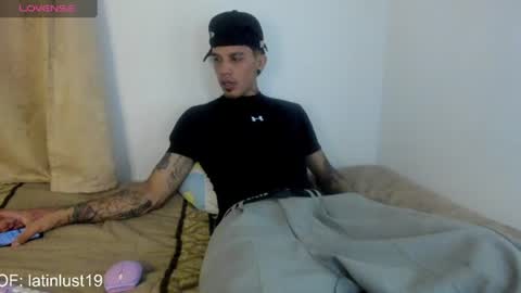 Snapshot of baby_gio chatting on 07.02.26 OF GxoXabs online show from 07.02.26