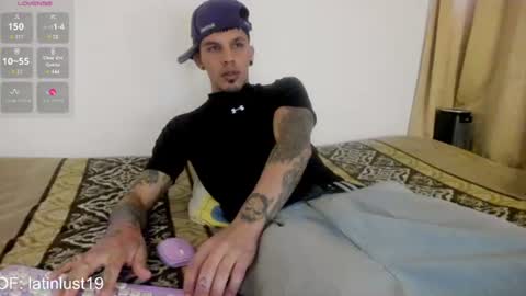 Snapshot of baby_gio chatting on 07.05.26 OF GxoXabs online show from 07.05.26
