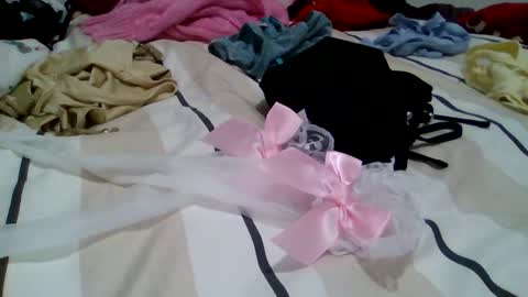 Snapshot of baby_girls2224 chatting on 01.07.26 baby_girls2224 online show from 01.07.26