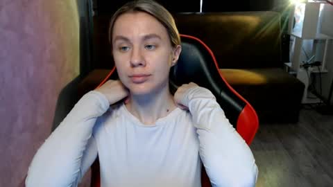 baby_kitte online show from 04.06.26