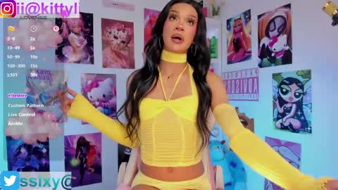 Snapshot of baby_lissi chatting on 05.22.26 baby_lissi online show from 05.22.26