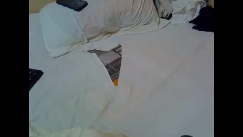 Snapshot of baby_may5 chatting on 09.08.25 baby_may5 online show from 09.08.25