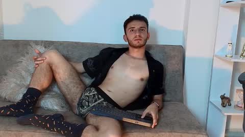 Snapshot of baby_monster6 chatting on 11.10.25 baby_monster6 online show from 11.10.25