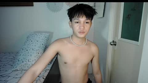 Snapshot of baby_simph chatting on 01.03.25 Josh online show from 01.03.25