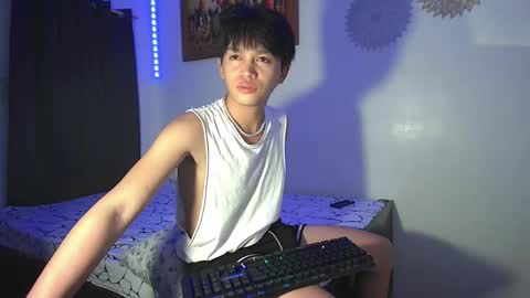 Snapshot of baby_simph chatting on 02.08.25 Josh online show from 02.08.25