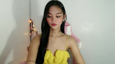 baby_zoexx online show from 10.26.25