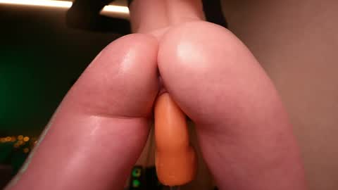 babydoll_laura online show from 04.10.26