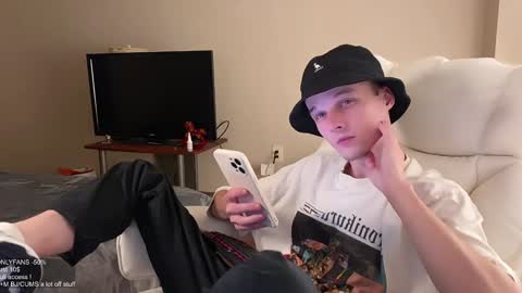 Big cock boy online show from 12.05.24