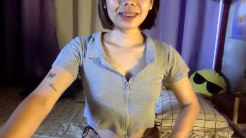 Snapshot of babyfox_26 chatting on 05.25.26 babyfox_26 online show from 05.25.26