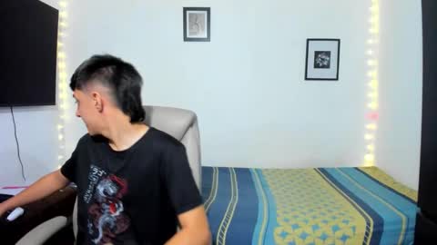 Snapshot of babymaik chatting on 09.10.25 babymaik online show from 09.10.25