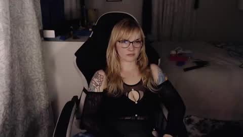 Babymommasmilk online show from 05.07.26