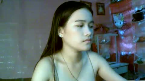 Snapshot of babypinaygirl chatting on 06.26.26 babypinaygirl online show from 06.26.26