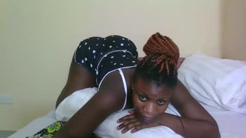 Snapshot of babyrozillah chatting on 04.25.26 PRISCILLAH online show from 04.25.26